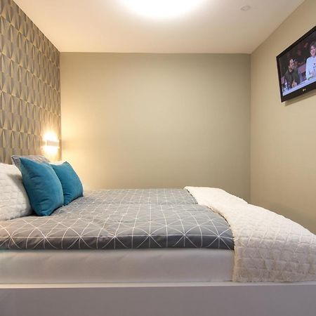Residence 63 ซาราเยโว ภายนอก รูปภาพ