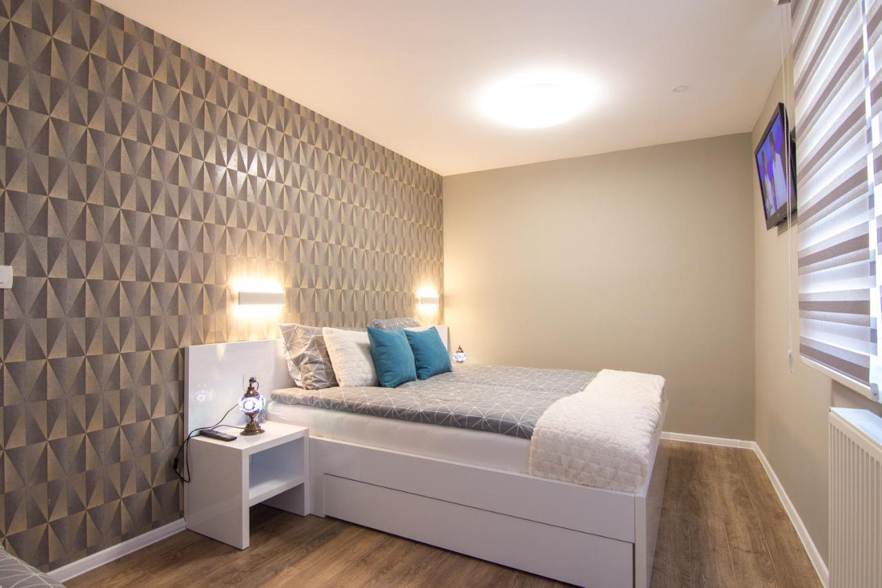 Residence 63 ซาราเยโว ภายนอก รูปภาพ